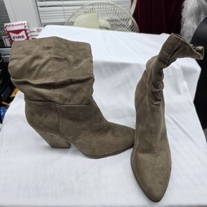 Women's Tan Suede Ankle Boots